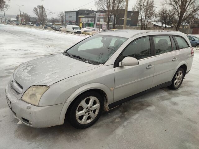 Серый Опель Вектра, объемом двигателя 2.2 л и пробегом 290 тыс. км за 1853 $, фото 1 на Automoto.ua