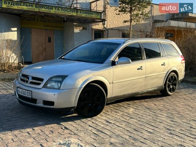 Серый Опель Вектра, объемом двигателя 2 л и пробегом 409 тыс. км за 3750 $, фото 1 на Automoto.ua