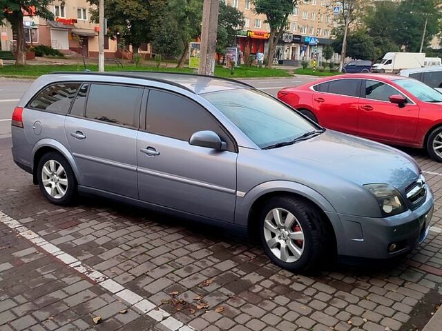 Сірий Опель Вектра, об'ємом двигуна 1.9 л та пробігом 338 тис. км за 4700 $, фото 1 на Automoto.ua
