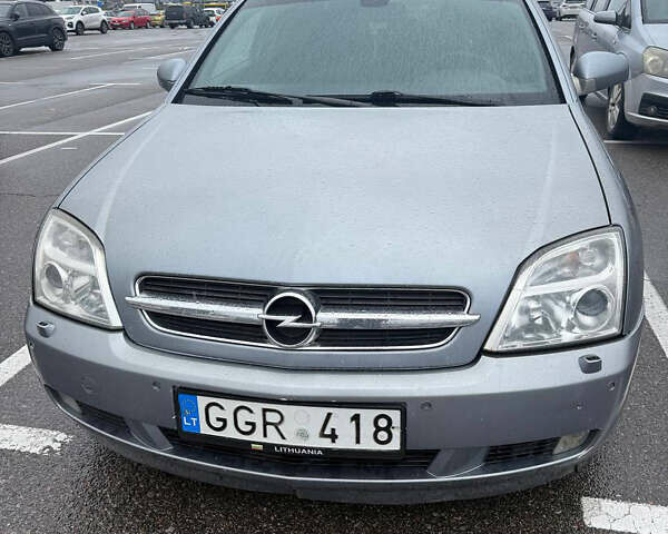 Серый Опель Вектра, объемом двигателя 1.9 л и пробегом 340 тыс. км за 2200 $, фото 1 на Automoto.ua