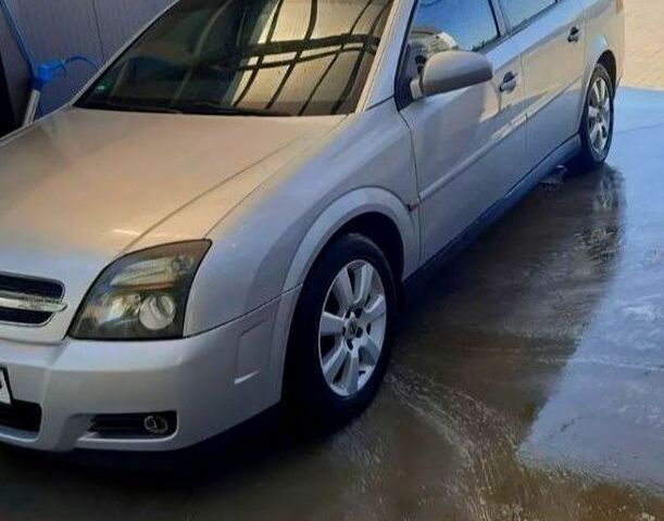 Серый Опель Вектра, объемом двигателя 1 л и пробегом 298 тыс. км за 3500 $, фото 1 на Automoto.ua