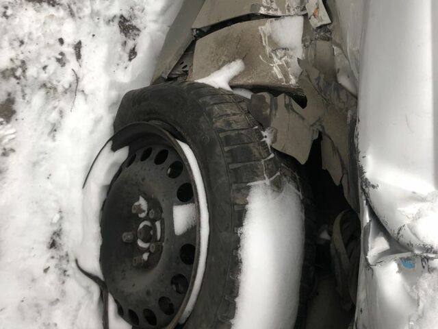 Серый Опель Вектра, объемом двигателя 2.2 л и пробегом 300 тыс. км за 1000 $, фото 1 на Automoto.ua