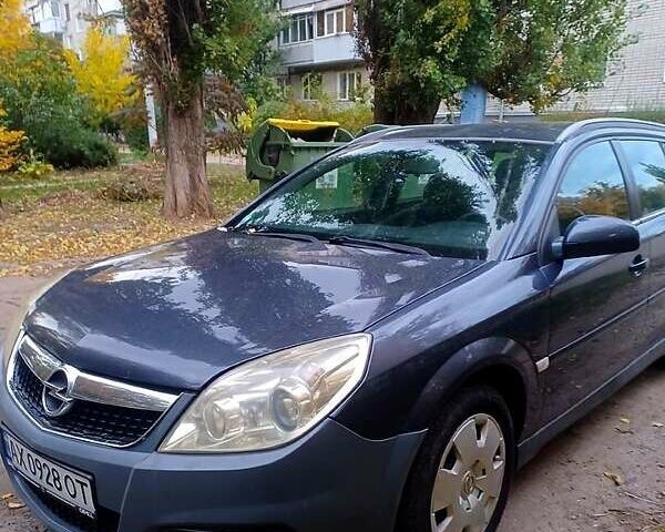 Опель Вектра 2005 в Чугуеве на Automoto.ua Серый Опель Вектра, объемом двигателя 2.2 л и пробегом 320 тыс. км за 3950 $, фото 1 на Automoto.ua
