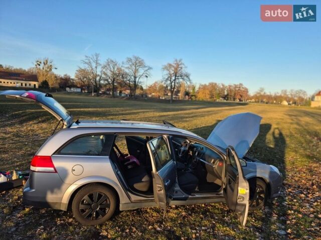 Серый Опель Вектра, объемом двигателя 1.8 л и пробегом 343 тыс. км за 3500 $, фото 1 на Automoto.ua