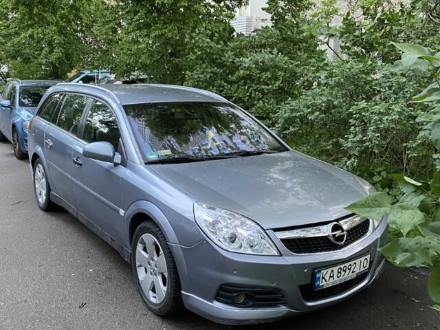 Сірий Опель Вектра, об'ємом двигуна 1.9 л та пробігом 323 тис. км за 5300 $, фото 1 на Automoto.ua