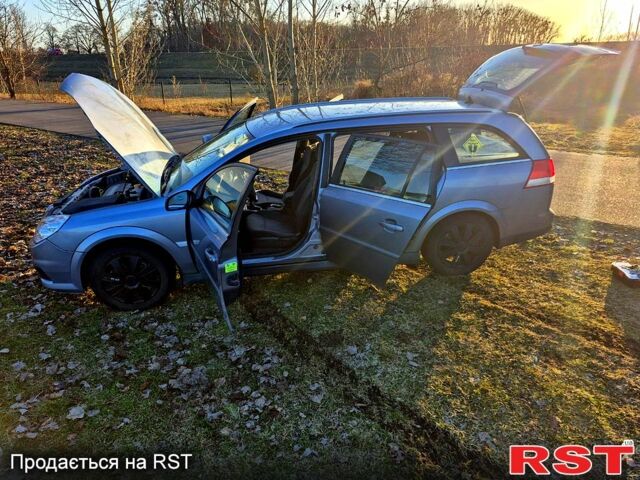 Серый Опель Вектра, объемом двигателя 1.8 л и пробегом 343 тыс. км за 3500 $, фото 1 на Automoto.ua