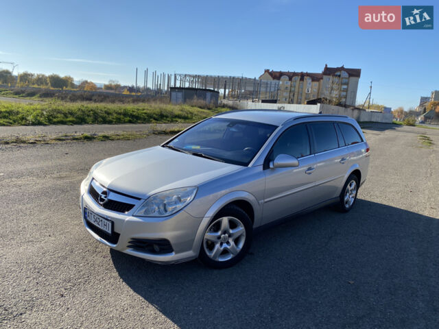 Серый Опель Вектра, объемом двигателя 1.91 л и пробегом 330 тыс. км за 5400 $, фото 1 на Automoto.ua