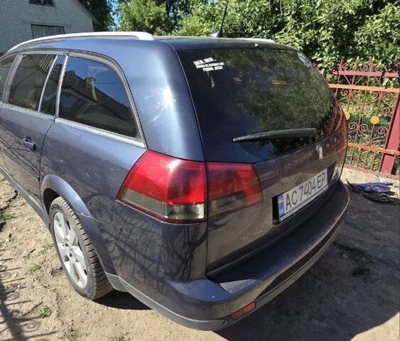 Серый Опель Вектра, объемом двигателя 3 л и пробегом 3 тыс. км за 4000 $, фото 1 на Automoto.ua