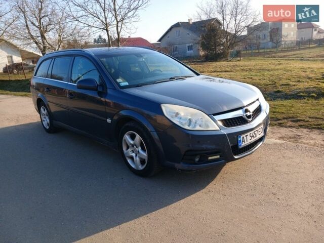 Серый Опель Вектра, объемом двигателя 1.8 л и пробегом 324 тыс. км за 4150 $, фото 1 на Automoto.ua