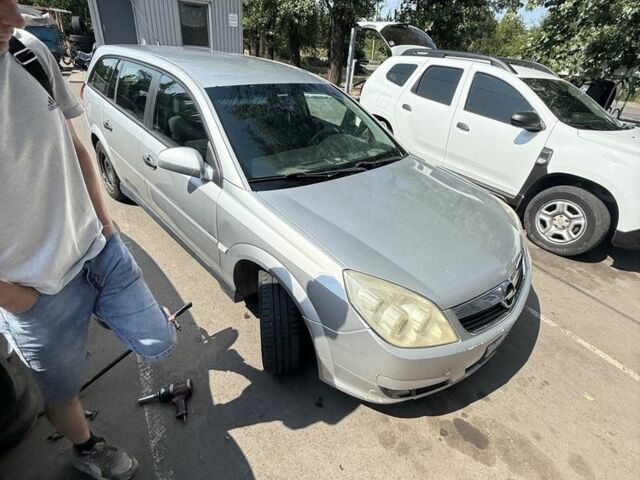 Сірий Опель Вектра, об'ємом двигуна 1.9 л та пробігом 279 тис. км за 3700 $, фото 1 на Automoto.ua