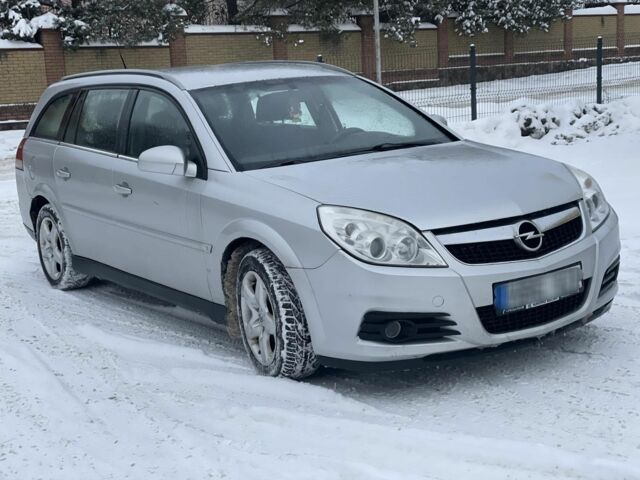 Серый Опель Вектра, объемом двигателя 1.9 л и пробегом 280 тыс. км за 3500 $, фото 1 на Automoto.ua