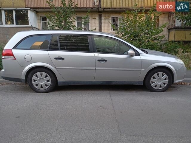 Сірий Опель Вектра, об'ємом двигуна 1.91 л та пробігом 319 тис. км за 3500 $, фото 1 на Automoto.ua