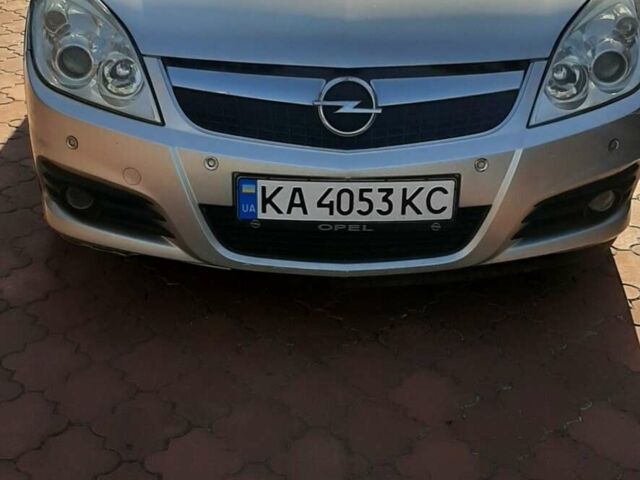 Сірий Опель Вектра, об'ємом двигуна 1.8 л та пробігом 206 тис. км за 5100 $, фото 1 на Automoto.ua