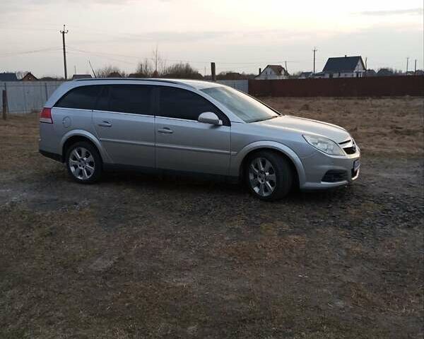 Серый Опель Вектра, объемом двигателя 1.9 л и пробегом 280 тыс. км за 7299 $, фото 1 на Automoto.ua