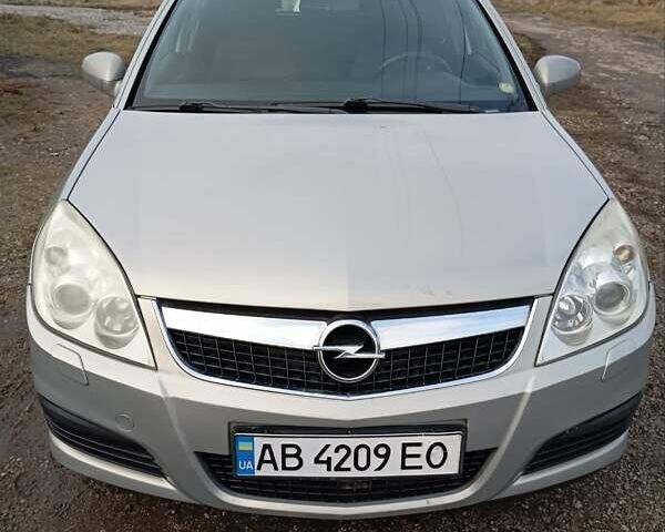 Сірий Опель Вектра, об'ємом двигуна 1.8 л та пробігом 257 тис. км за 5100 $, фото 1 на Automoto.ua