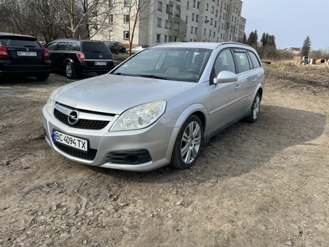 Серый Опель Вектра, объемом двигателя 1.9 л и пробегом 295 тыс. км за 3000 $, фото 1 на Automoto.ua