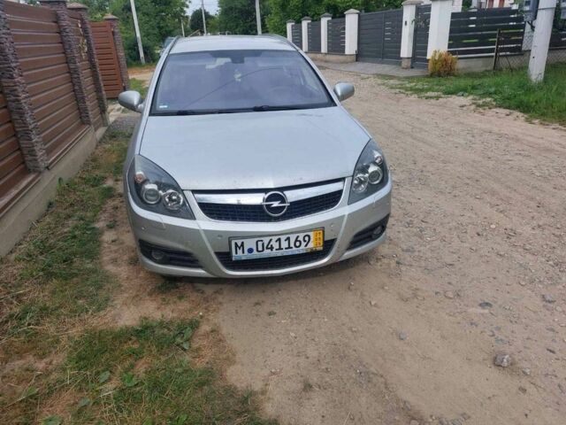 Сірий Опель Вектра, об'ємом двигуна 1.9 л та пробігом 302 тис. км за 1800 $, фото 1 на Automoto.ua