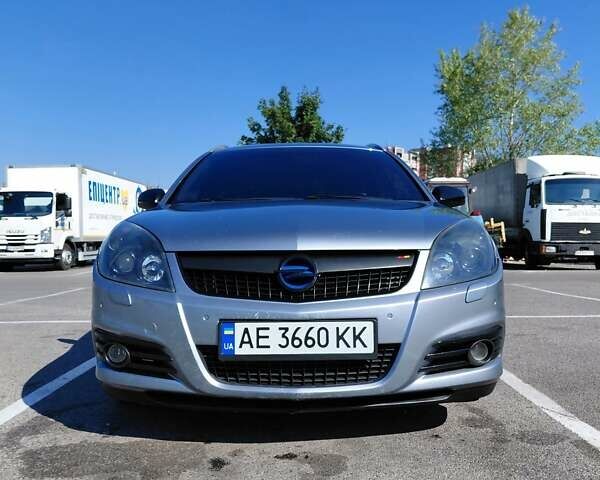 Сірий Опель Вектра, об'ємом двигуна 2.2 л та пробігом 200 тис. км за 6500 $, фото 1 на Automoto.ua