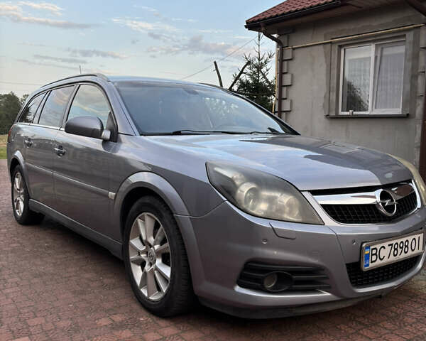 Серый Опель Вектра, объемом двигателя 1.91 л и пробегом 257 тыс. км за 5600 $, фото 1 на Automoto.ua