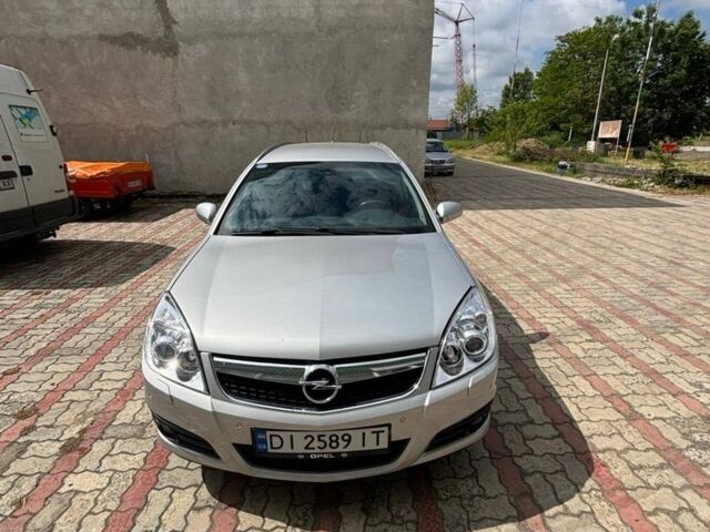 Сірий Опель Вектра, об'ємом двигуна 2 л та пробігом 250 тис. км за 5900 $, фото 1 на Automoto.ua