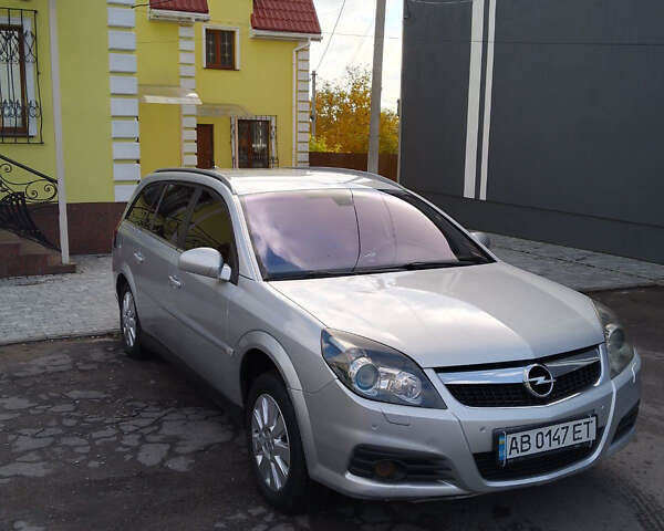 Серый Опель Вектра, объемом двигателя 1.91 л и пробегом 277 тыс. км за 5300 $, фото 1 на Automoto.ua