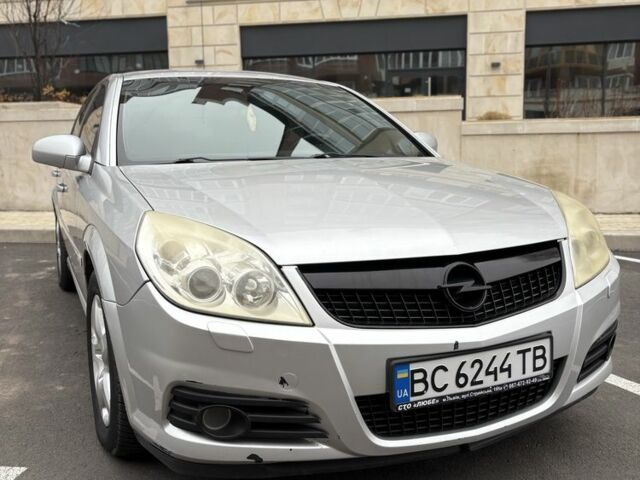 Сірий Опель Вектра, об'ємом двигуна 2.2 л та пробігом 270 тис. км за 5300 $, фото 1 на Automoto.ua