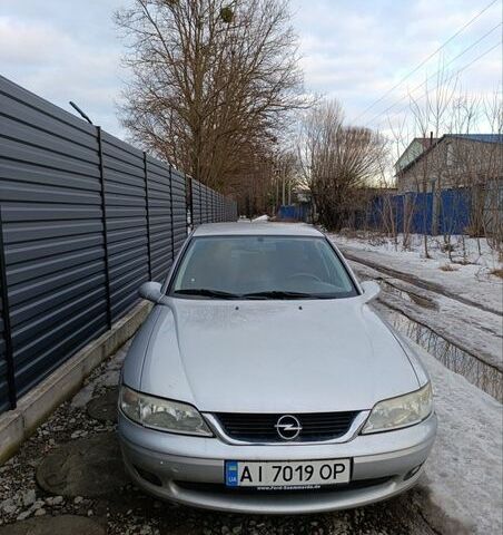 Серый Опель Вектра, объемом двигателя 1.6 л и пробегом 161 тыс. км за 2700 $, фото 1 на Automoto.ua