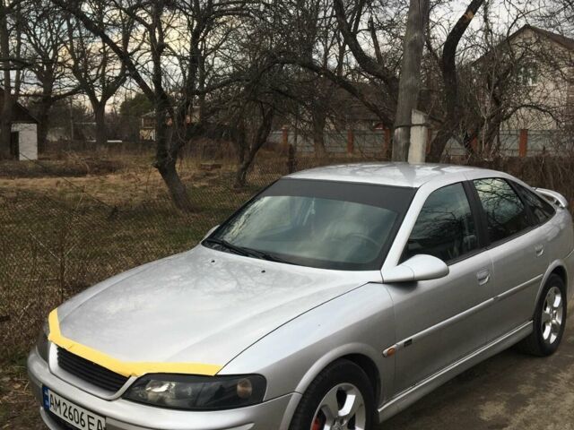 Сірий Опель Вектра, об'ємом двигуна 2 л та пробігом 328 тис. км за 5500 $, фото 1 на Automoto.ua