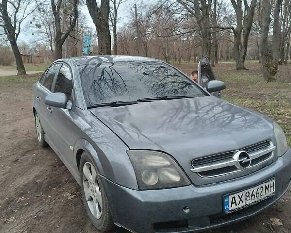 Сірий Опель Вектра, об'ємом двигуна 2.21 л та пробігом 280 тис. км за 4500 $, фото 1 на Automoto.ua