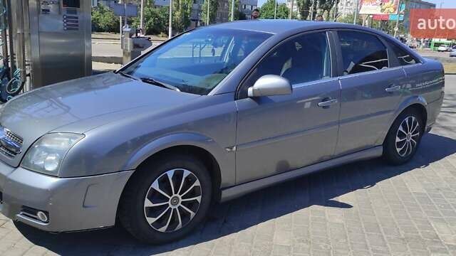 Серый Опель Вектра, объемом двигателя 2.17 л и пробегом 280 тыс. км за 4700 $, фото 1 на Automoto.ua