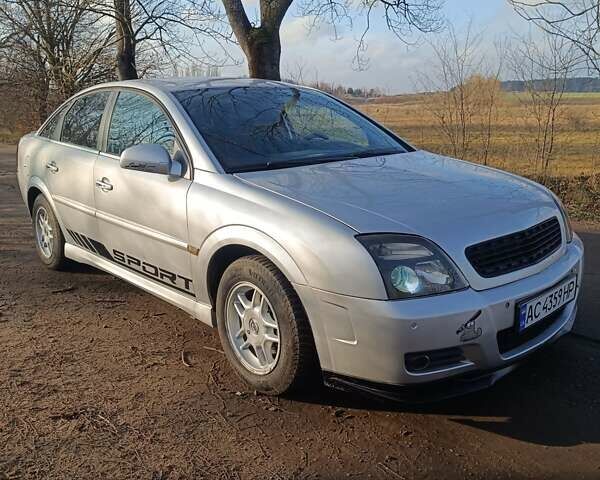 Серый Опель Вектра, объемом двигателя 2.2 л и пробегом 326 тыс. км за 2999 $, фото 1 на Automoto.ua