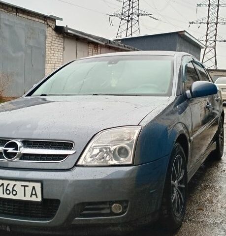 Серый Опель Вектра, объемом двигателя 2.2 л и пробегом 247 тыс. км за 3500 $, фото 1 на Automoto.ua