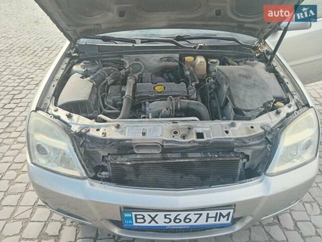 Серый Опель Вектра, объемом двигателя 2.17 л и пробегом 250 тыс. км за 3800 $, фото 1 на Automoto.ua