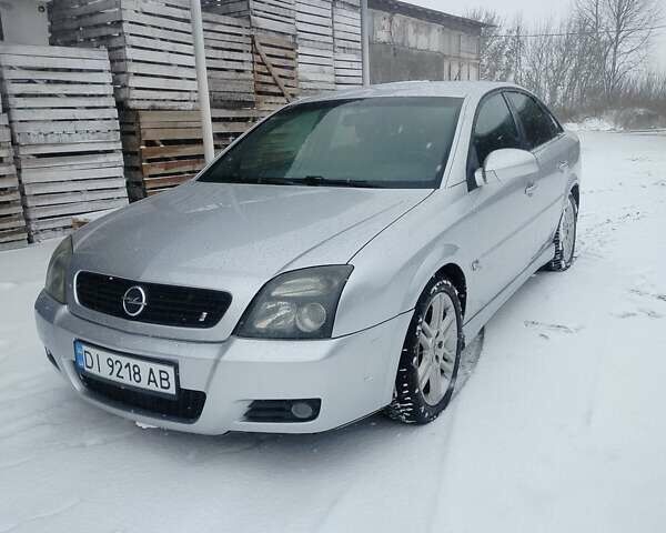 Серый Опель Вектра, объемом двигателя 2.17 л и пробегом 279 тыс. км за 2000 $, фото 1 на Automoto.ua