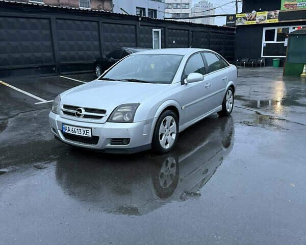 Серый Опель Вектра, объемом двигателя 2.17 л и пробегом 226 тыс. км за 5000 $, фото 1 на Automoto.ua