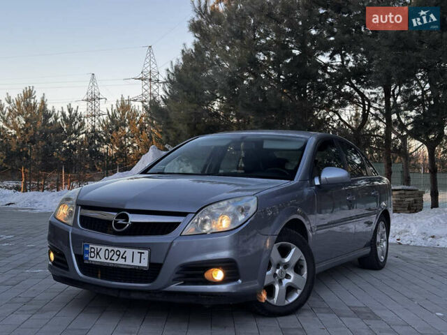 Сірий Опель Вектра, об'ємом двигуна 2.2 л та пробігом 258 тис. км за 3950 $, фото 1 на Automoto.ua