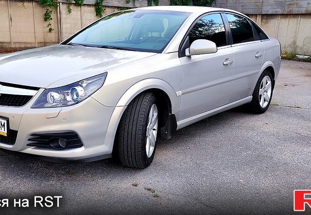 Сірий Опель Вектра, об'ємом двигуна 2.2 л та пробігом 284 тис. км за 5800 $, фото 1 на Automoto.ua