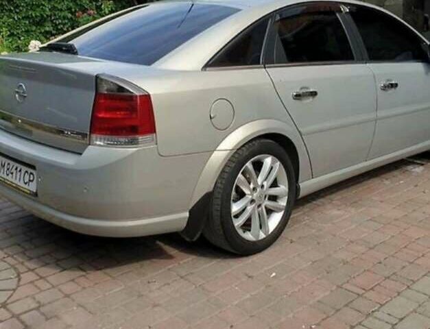 Серый Опель Вектра, объемом двигателя 2.2 л и пробегом 237 тыс. км за 7500 $, фото 1 на Automoto.ua