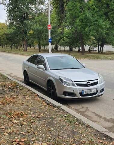 Опель Вектра 2008 в Николаеве на Automoto.ua Серый Опель Вектра, объемом двигателя 2.2 л и пробегом 325 тыс. км за 6000 $, фото 1 на Automoto.ua