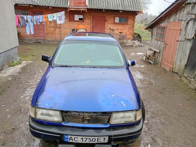 Синий Опель Вектра, объемом двигателя 1.8 л и пробегом 90 тыс. км за 550 $, фото 1 на Automoto.ua