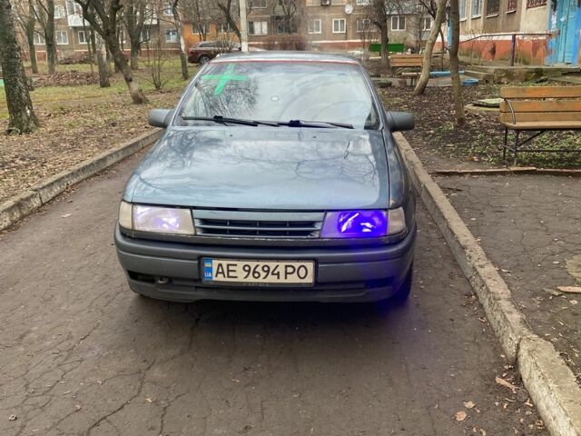 Синій Опель Вектра, об'ємом двигуна 2 л та пробігом 350 тис. км за 1306 $, фото 1 на Automoto.ua