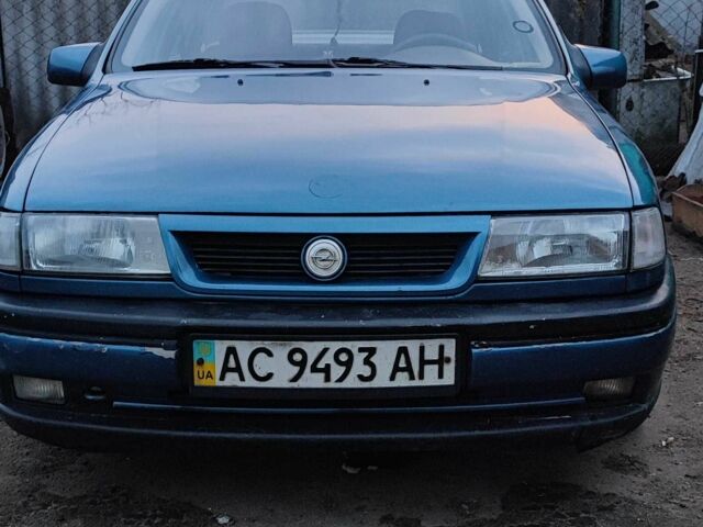 Синій Опель Вектра, об'ємом двигуна 1.8 л та пробігом 412 тис. км за 1200 $, фото 1 на Automoto.ua