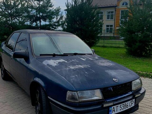 Синий Опель Вектра, объемом двигателя 2 л и пробегом 0 тыс. км за 900 $, фото 1 на Automoto.ua