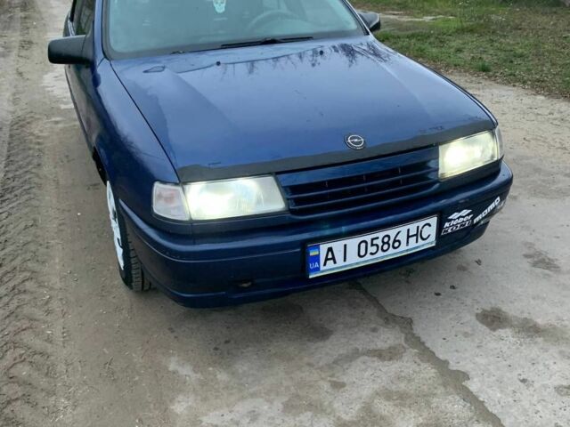 Синий Опель Вектра, объемом двигателя 1.8 л и пробегом 3 тыс. км за 1300 $, фото 1 на Automoto.ua