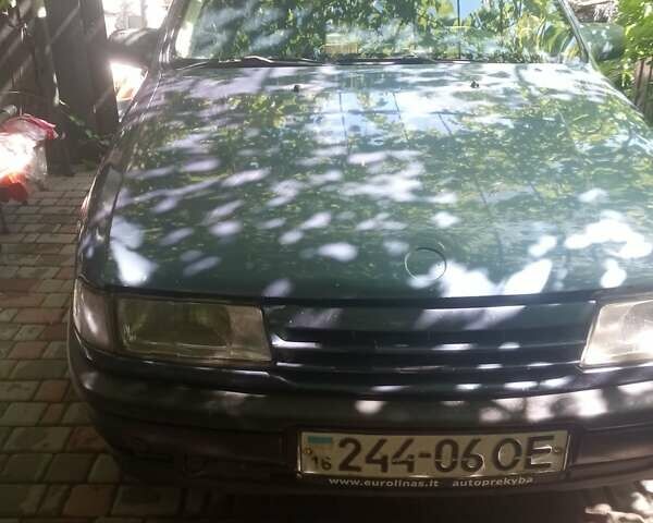 Синій Опель Вектра, об'ємом двигуна 2 л та пробігом 594 тис. км за 1500 $, фото 1 на Automoto.ua
