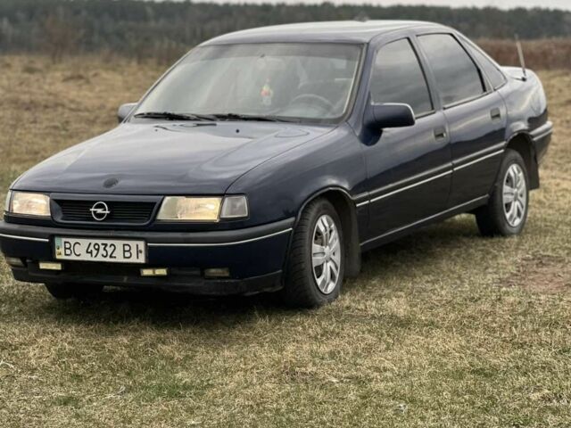Синий Опель Вектра, объемом двигателя 1.6 л и пробегом 300 тыс. км за 1050 $, фото 1 на Automoto.ua