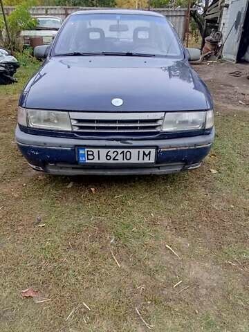 Опель Вектра 1991 в Шишаках на Automoto.ua Синий Опель Вектра, объемом двигателя 1.8 л и пробегом 362 тыс. км за 1500 $, фото 1 на Automoto.ua