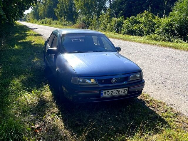 Синій Опель Вектра, об'ємом двигуна 1.8 л та пробігом 380 тис. км за 1900 $, фото 1 на Automoto.ua