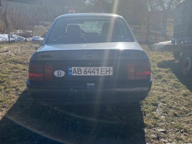 Синий Опель Вектра, объемом двигателя 1.8 л и пробегом 5 тыс. км за 800 $, фото 1 на Automoto.ua