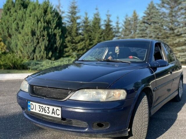 Синий Опель Вектра, объемом двигателя 1.6 л и пробегом 35 тыс. км за 1550 $, фото 1 на Automoto.ua